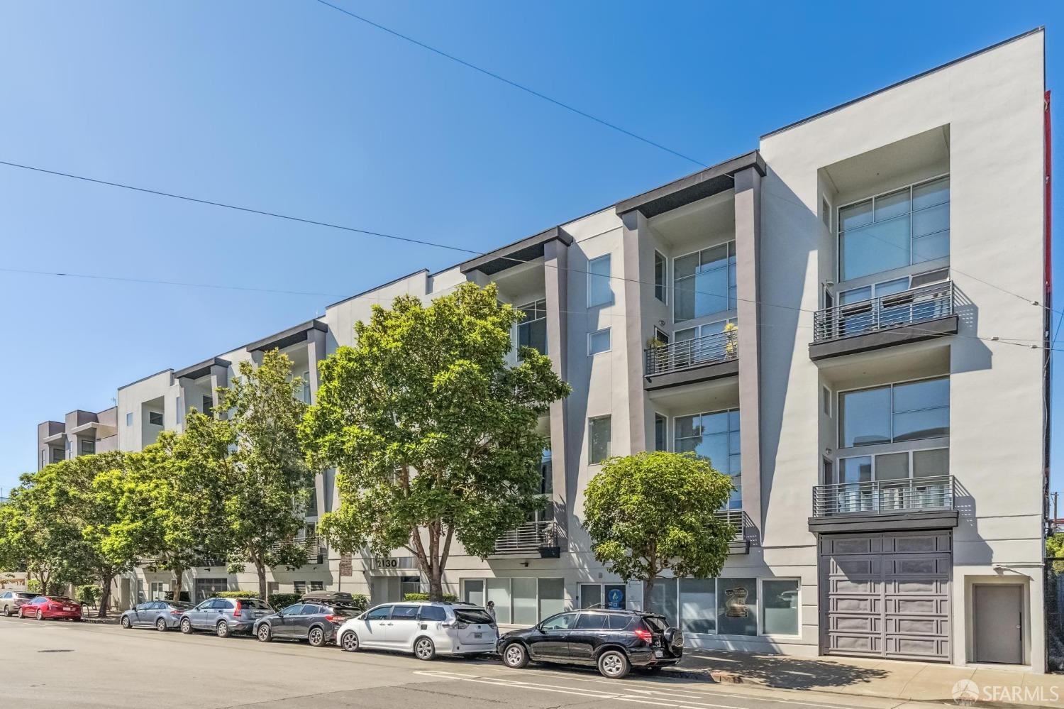 Detail Gallery Image 1 of 39 For 2130 Harrison St #2,  San Francisco,  CA 94110 - 1 Beds | 2 Baths