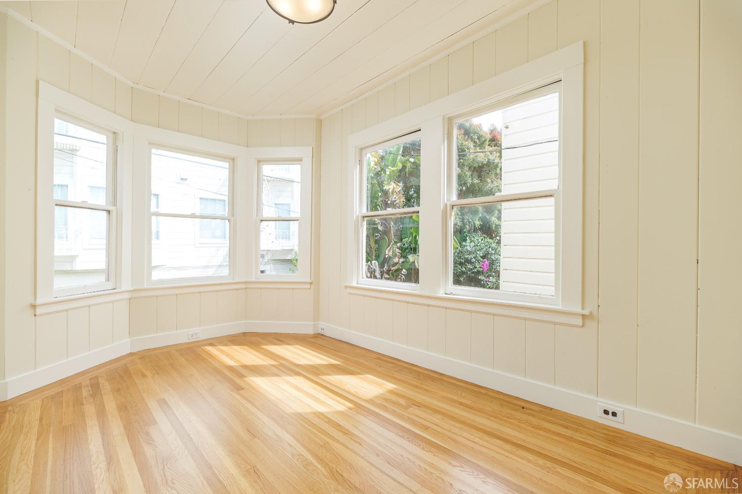 Detail Gallery Image 20 of 46 For 160 Avila St, San Francisco,  CA 94123 - 3 Beds | 1 Baths