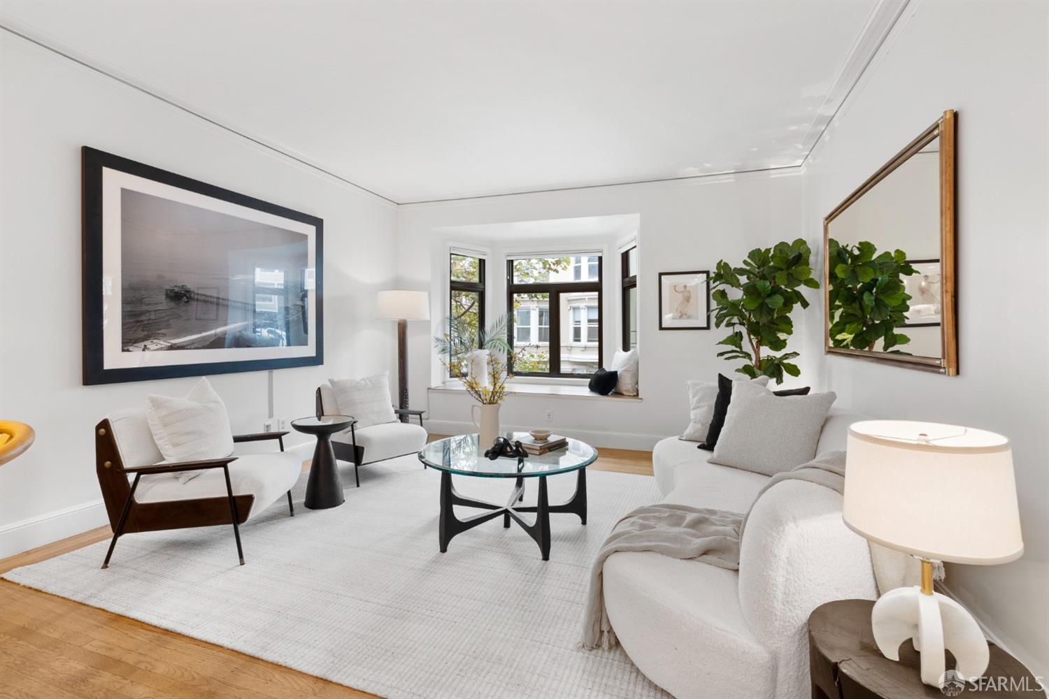 Detail Gallery Image 1 of 22 For 2341 Franklin St #2,  San Francisco,  CA 94123 - 2 Beds | 1 Baths