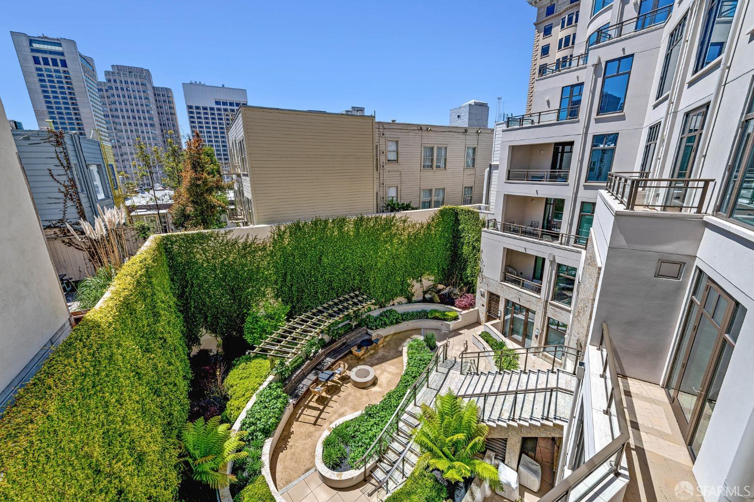 Detail Gallery Image 26 of 39 For 875 California St #302,  San Francisco,  CA 94108 - 2 Beds | 2 Baths