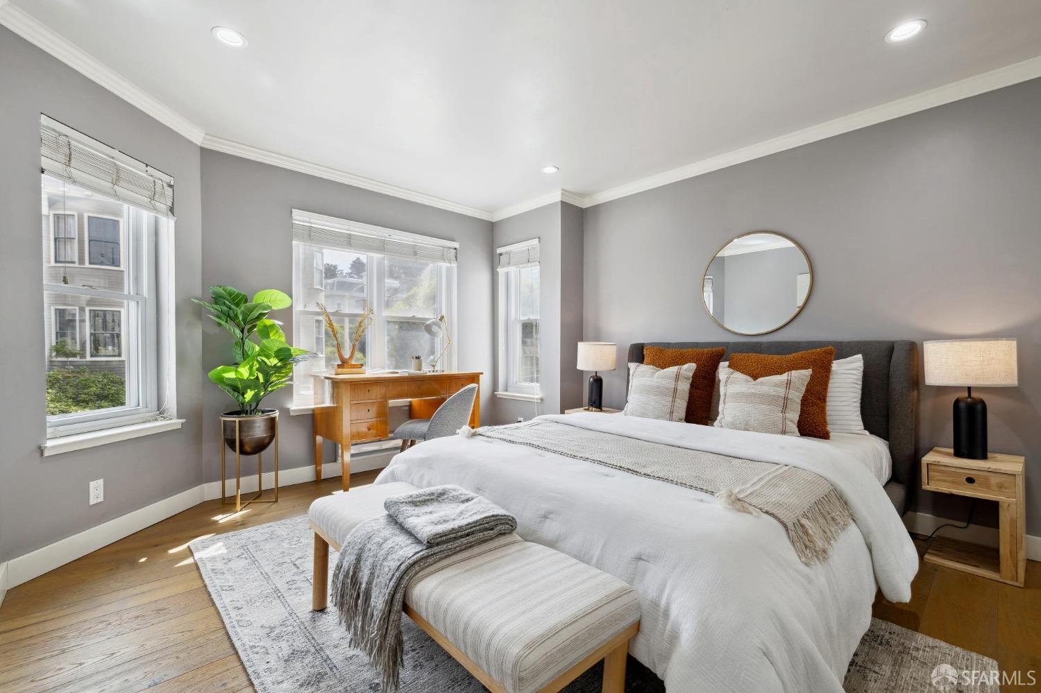 Detail Gallery Image 7 of 65 For 1000 Steiner St #202,  San Francisco,  CA 94115 - 2 Beds | 2 Baths