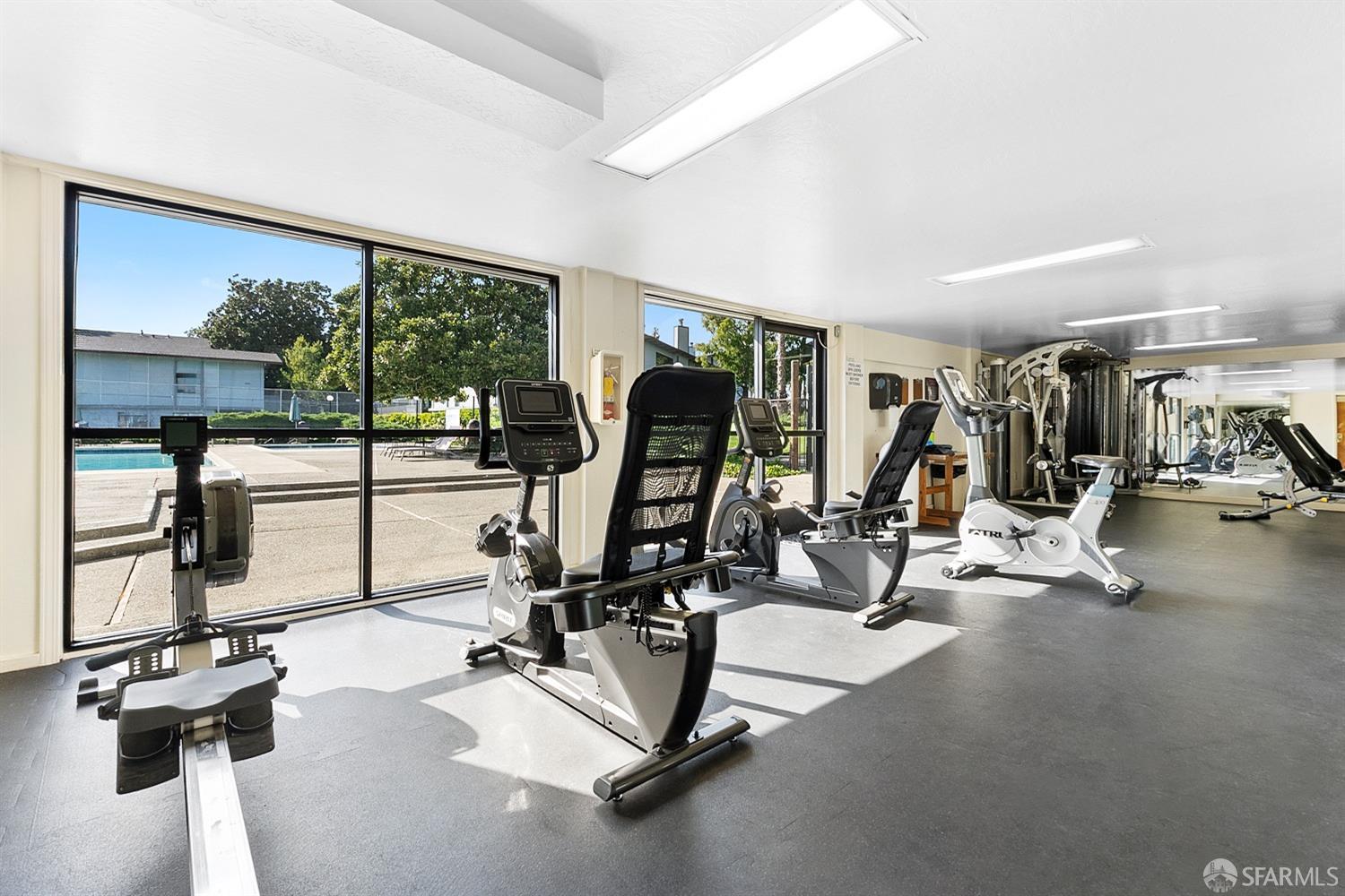 Detail Gallery Image 35 of 39 For 4114 George Ave #6,  San Mateo,  CA 94403 - 2 Beds | 2 Baths