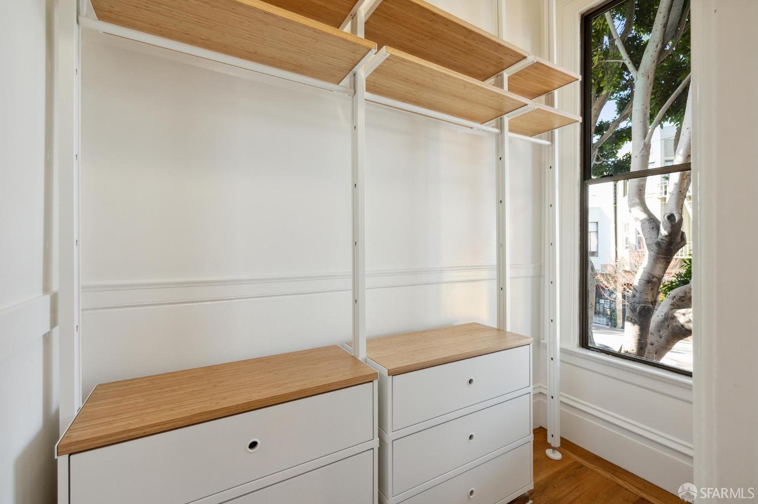 Detail Gallery Image 10 of 31 For 2817 24th St, San Francisco,  CA 94110 - – Beds | – Baths