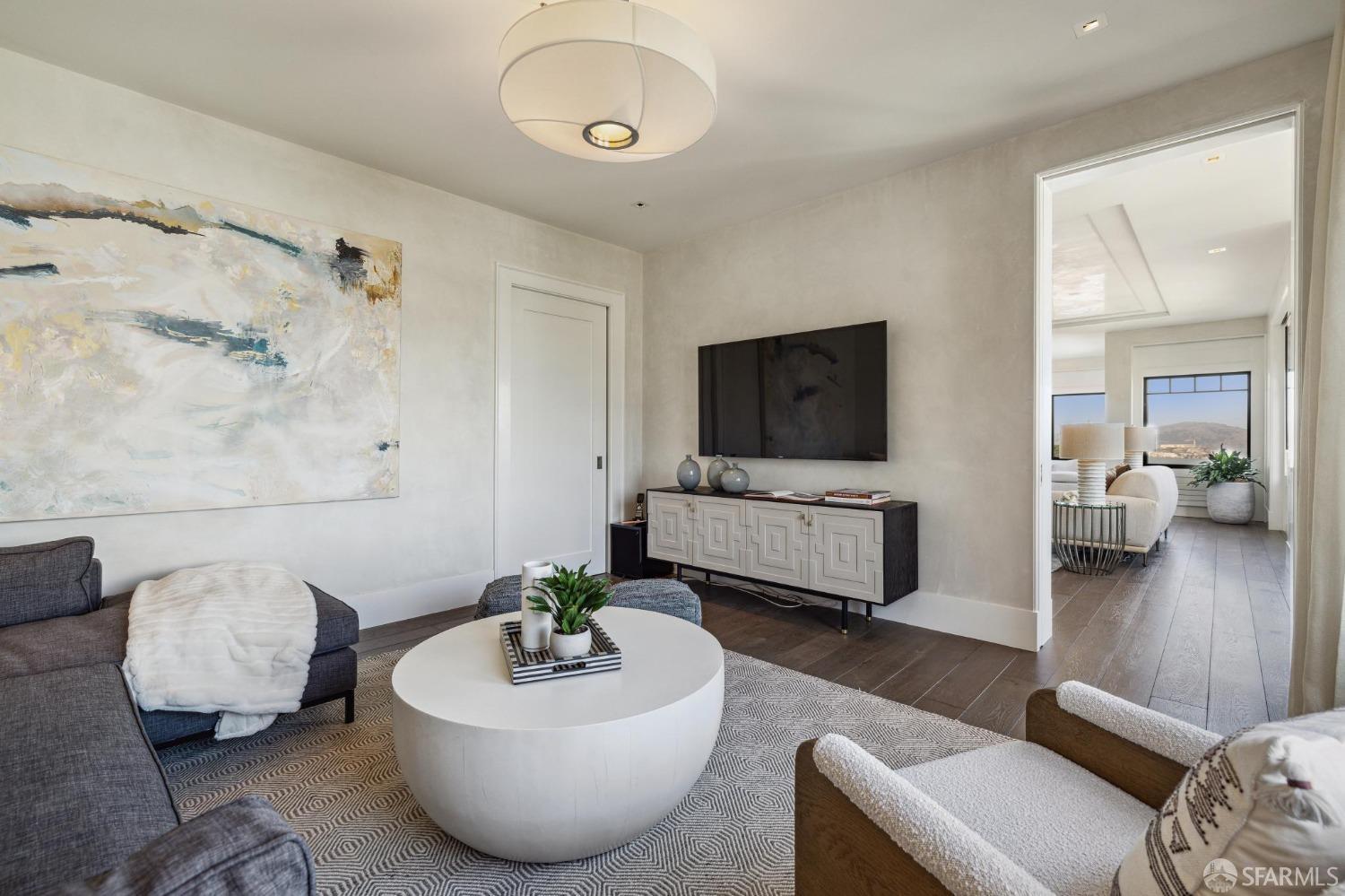 Detail Gallery Image 34 of 52 For 1020 Union St #12,  San Francisco,  CA 94133 - 3 Beds | 3/1 Baths