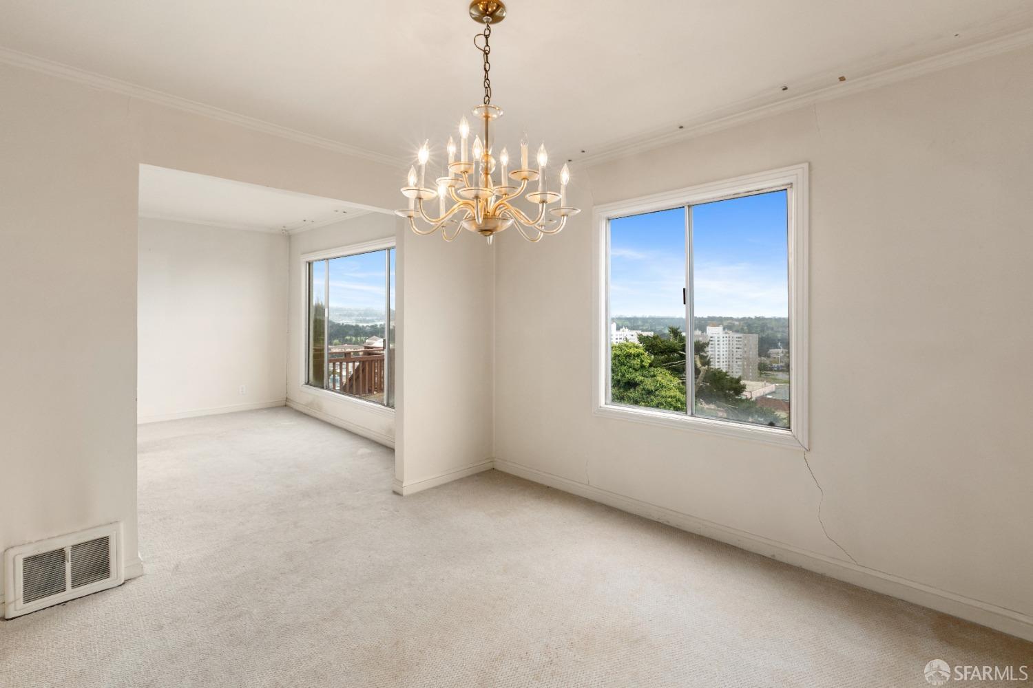 Detail Gallery Image 10 of 39 For 259 Ralston St, San Francisco,  CA 94132 - 3 Beds | 2 Baths