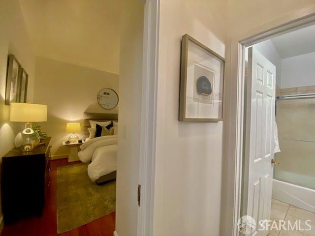 Detail Gallery Image 7 of 11 For 1401 Gough St, San Francisco,  CA 94109 - – Beds | – Baths