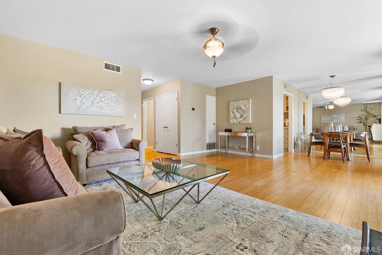 Detail Gallery Image 6 of 39 For 4114 George Ave #6,  San Mateo,  CA 94403 - 2 Beds | 2 Baths