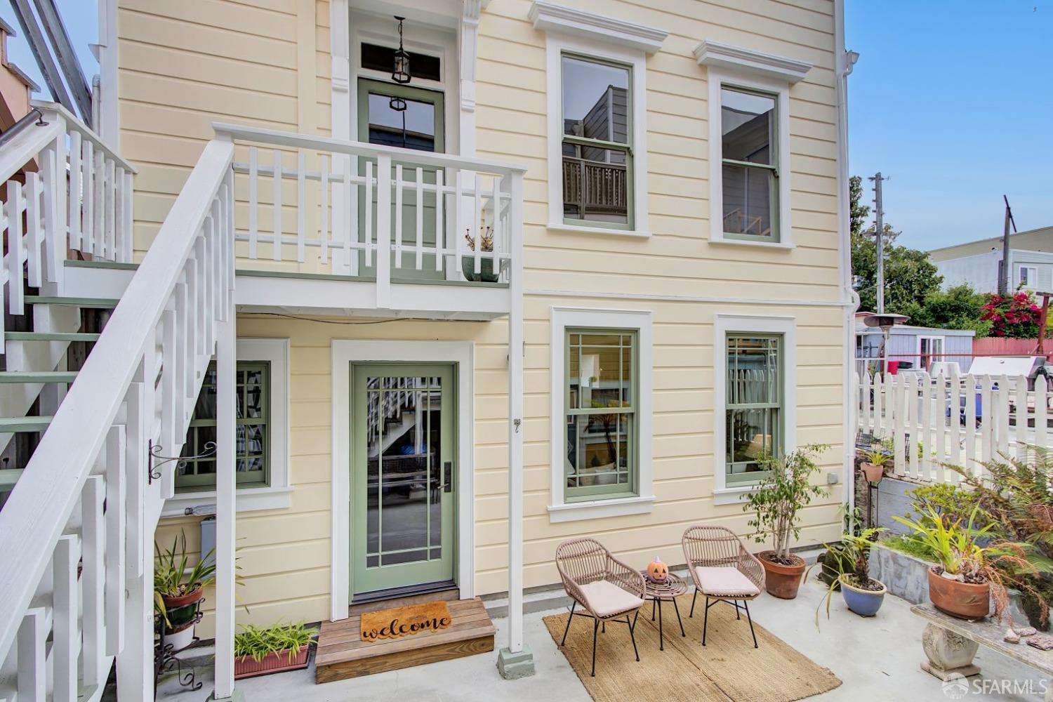 Detail Gallery Image 35 of 41 For 1045 York St #B,  San Francisco,  CA 94110 - 2 Beds | 1/1 Baths