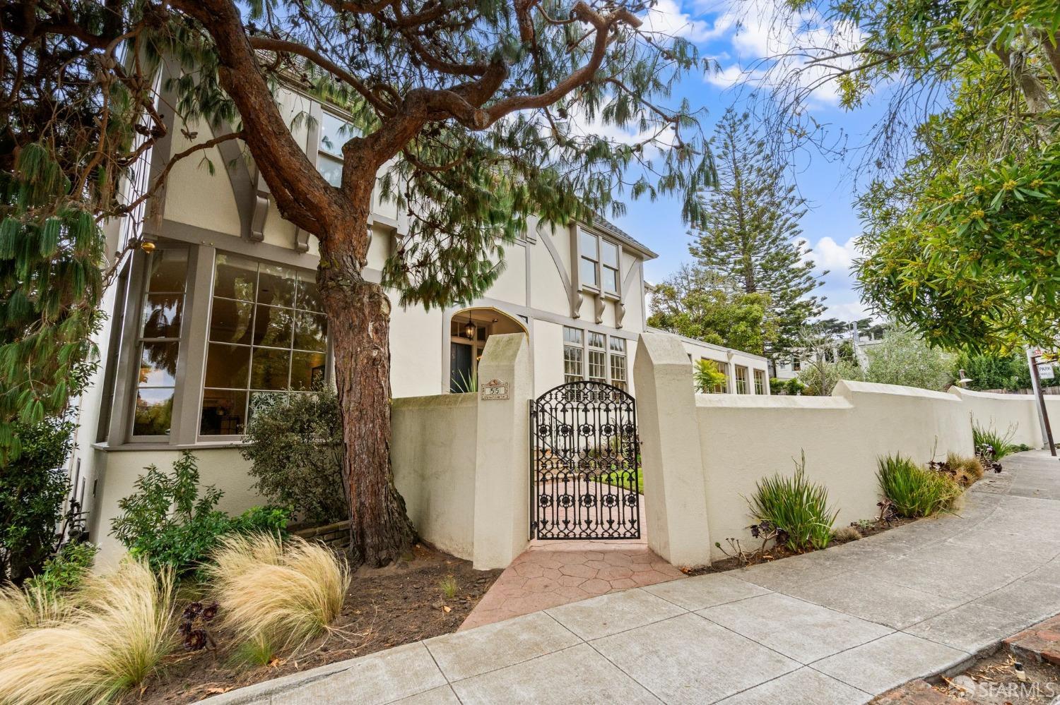 Detail Gallery Image 2 of 53 For 55 Sea View Ter, San Francisco,  CA 94121 - 4 Beds | 3/1 Baths