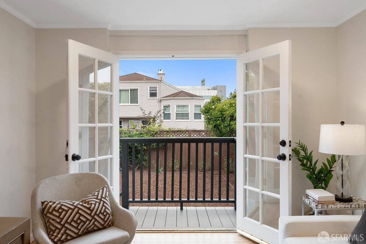 Detail Gallery Image 39 of 65 For 100 Stratford Dr, San Francisco,  CA 94132 - 3 Beds | 3/1 Baths