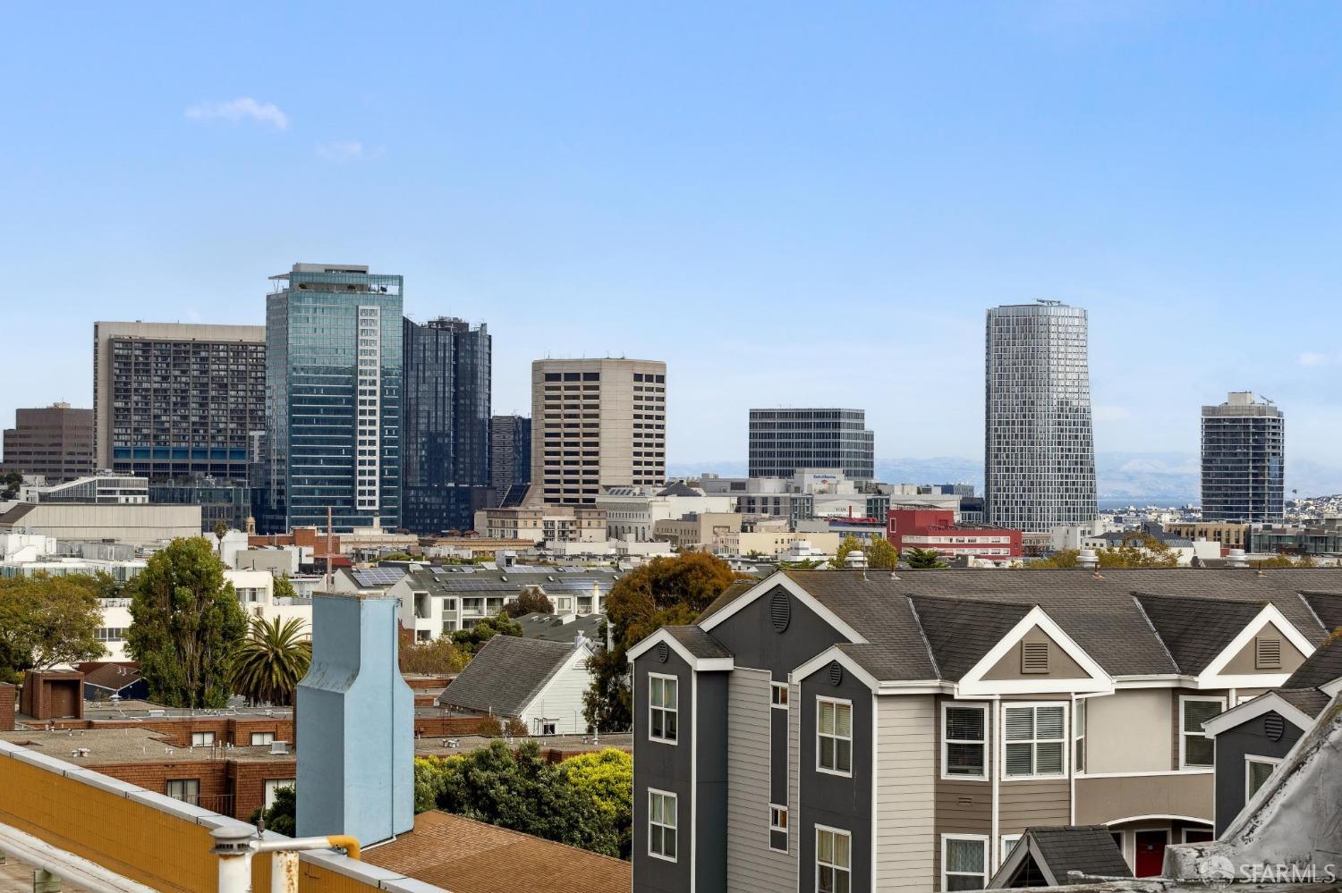 Detail Gallery Image 50 of 65 For 1000 Steiner St #202,  San Francisco,  CA 94115 - 2 Beds | 2 Baths