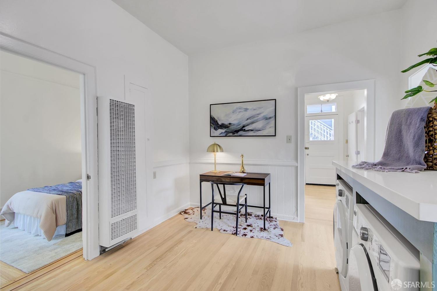 Detail Gallery Image 18 of 41 For 1045 York St #B,  San Francisco,  CA 94110 - 2 Beds | 1/1 Baths