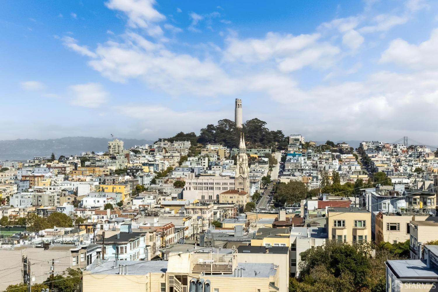 Detail Gallery Image 11 of 52 For 1020 Union St #12,  San Francisco,  CA 94133 - 3 Beds | 3/1 Baths