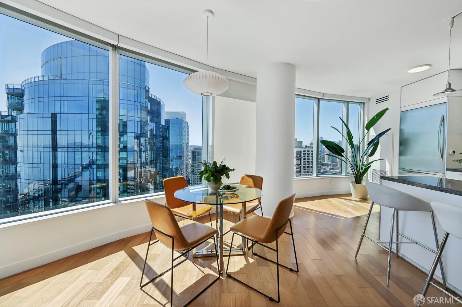 Detail Gallery Image 7 of 75 For 301 Main St 35f,  San Francisco,  CA 94105 - 2 Beds | 2 Baths