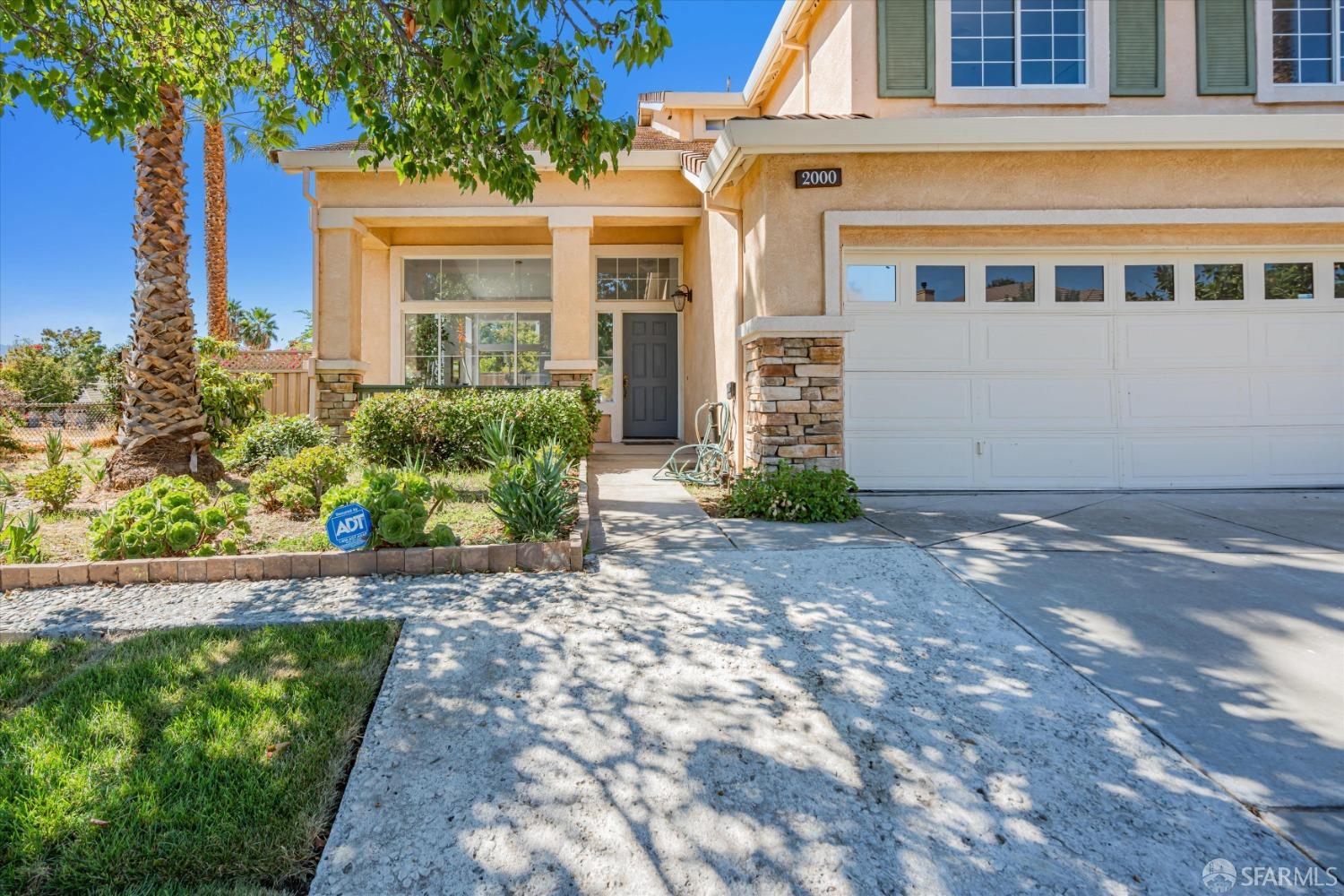 Detail Gallery Image 5 of 77 For 2000 Big Oak Ct, Antioch,  CA 94509 - 4 Beds | 2/1 Baths