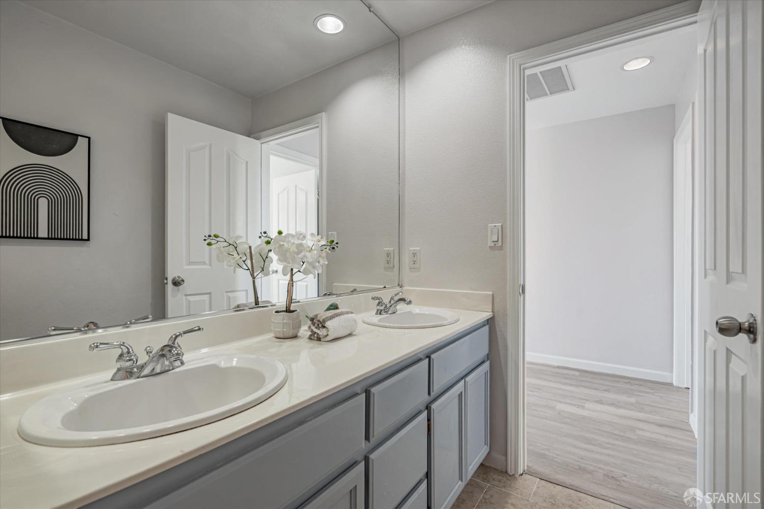 Detail Gallery Image 58 of 77 For 2000 Big Oak Ct, Antioch,  CA 94509 - 4 Beds | 2/1 Baths