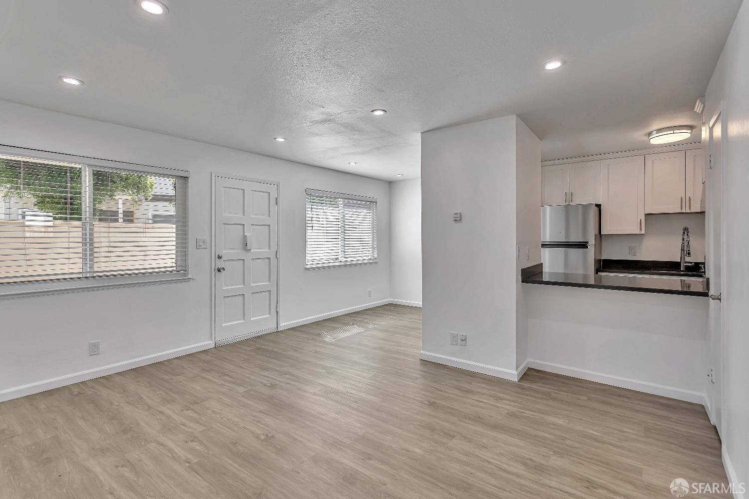 Detail Gallery Image 1 of 1 For 46728 Crawford St #9,  Fremont,  CA 94539 - 1 Beds | 1 Baths