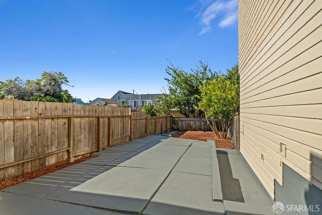 Detail Gallery Image 58 of 62 For 1365 Shafter Ave, San Francisco,  CA 94124 - 3 Beds | 2 Baths