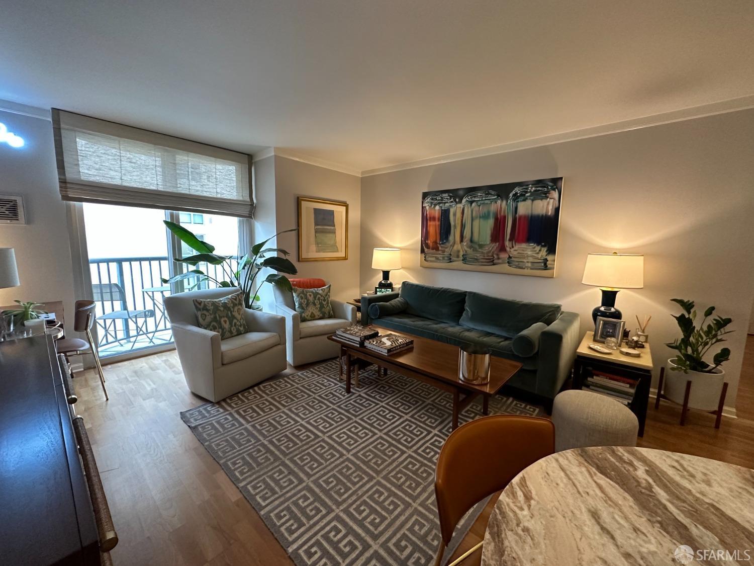 Detail Gallery Image 2 of 9 For 1800 Washington St #619,  San Francisco,  CA 94109 - 2 Beds | 2 Baths