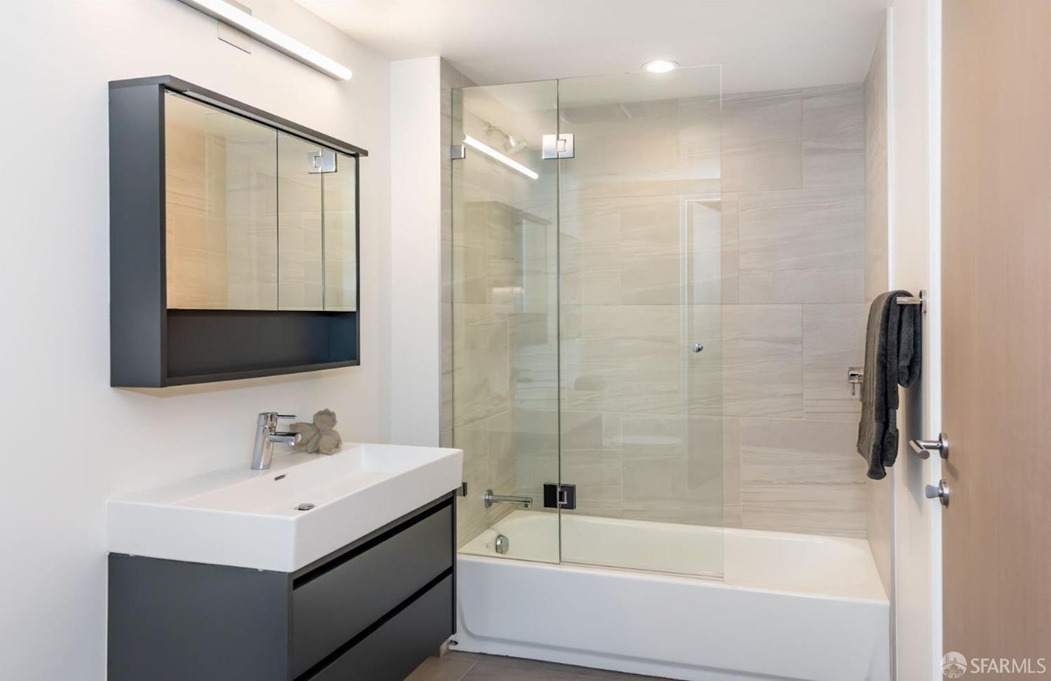 Detail Gallery Image 9 of 21 For 230 7th St #307,  San Francisco,  CA 94103 - 1 Beds | 1 Baths