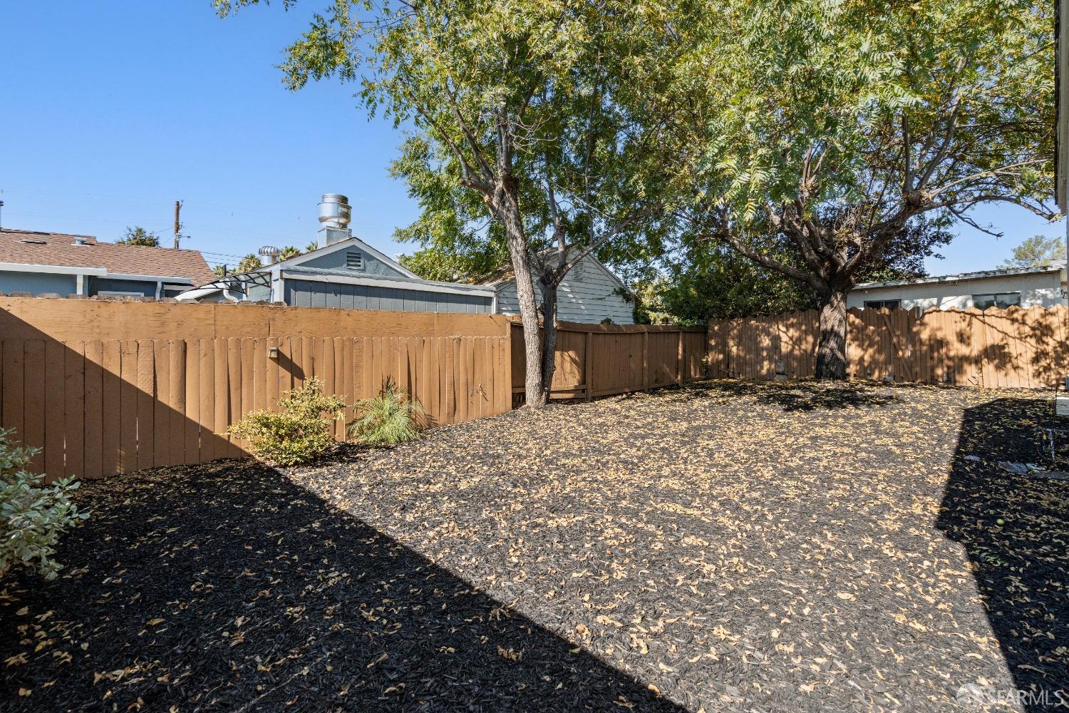 Detail Gallery Image 30 of 33 For 6649 Lucille St, Oakland,  CA 94621 - 3 Beds | 1 Baths