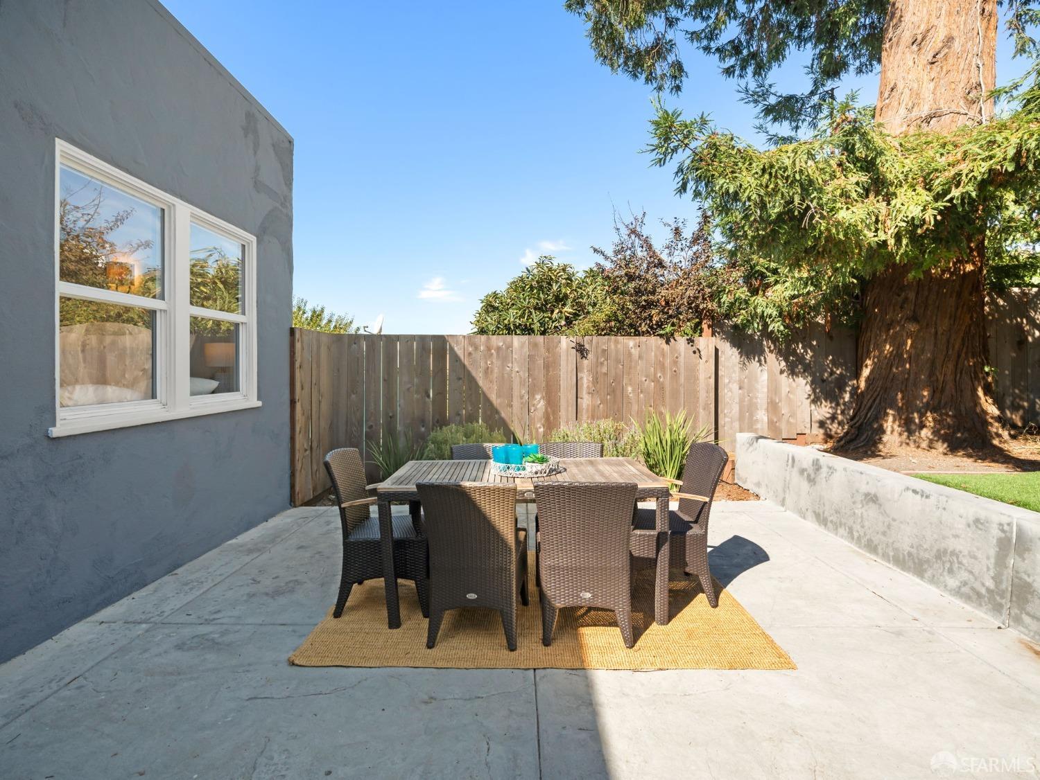 Detail Gallery Image 21 of 27 For 8342 Ney Ave, Oakland,  CA 94605 - 3 Beds | 1 Baths