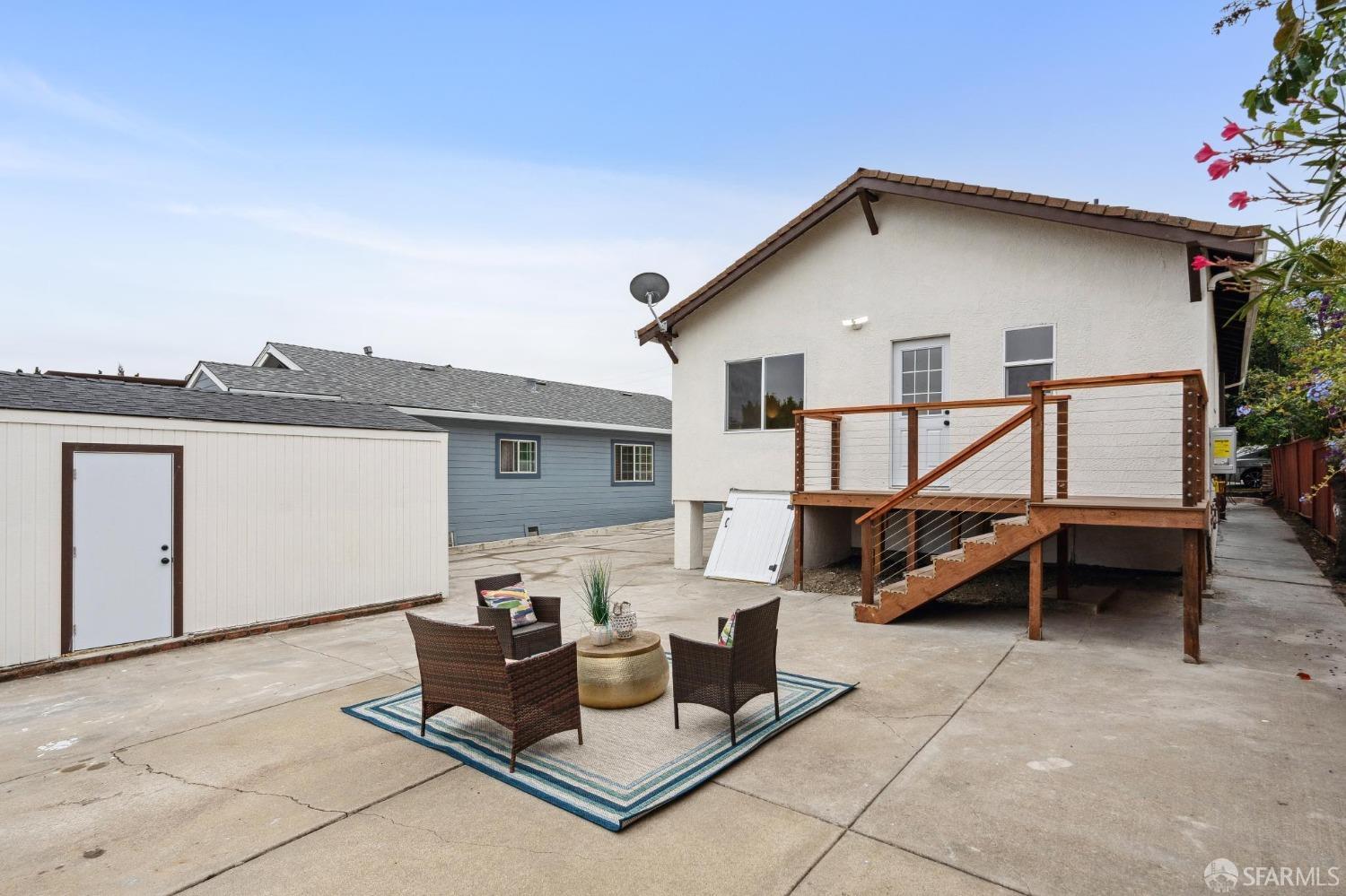 Detail Gallery Image 48 of 56 For 21406 Ocean View Dr, Hayward,  CA 94541 - 3 Beds | 2 Baths