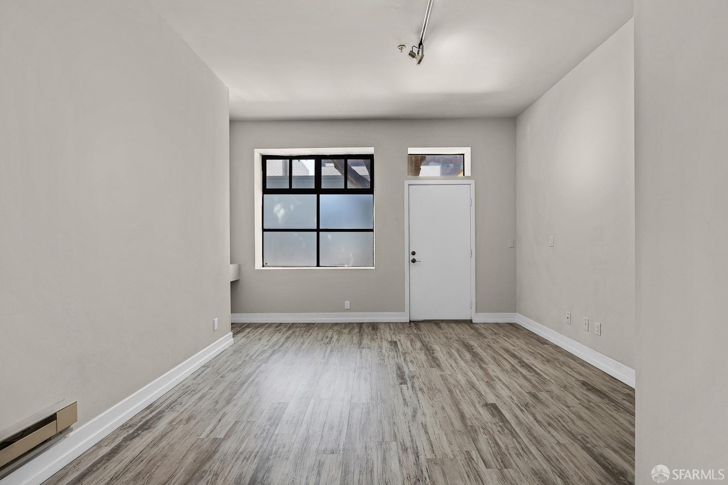 Detail Gallery Image 11 of 15 For 125 Gilbert St #2,  San Francisco,  CA 94103 - 2 Beds | 2/1 Baths