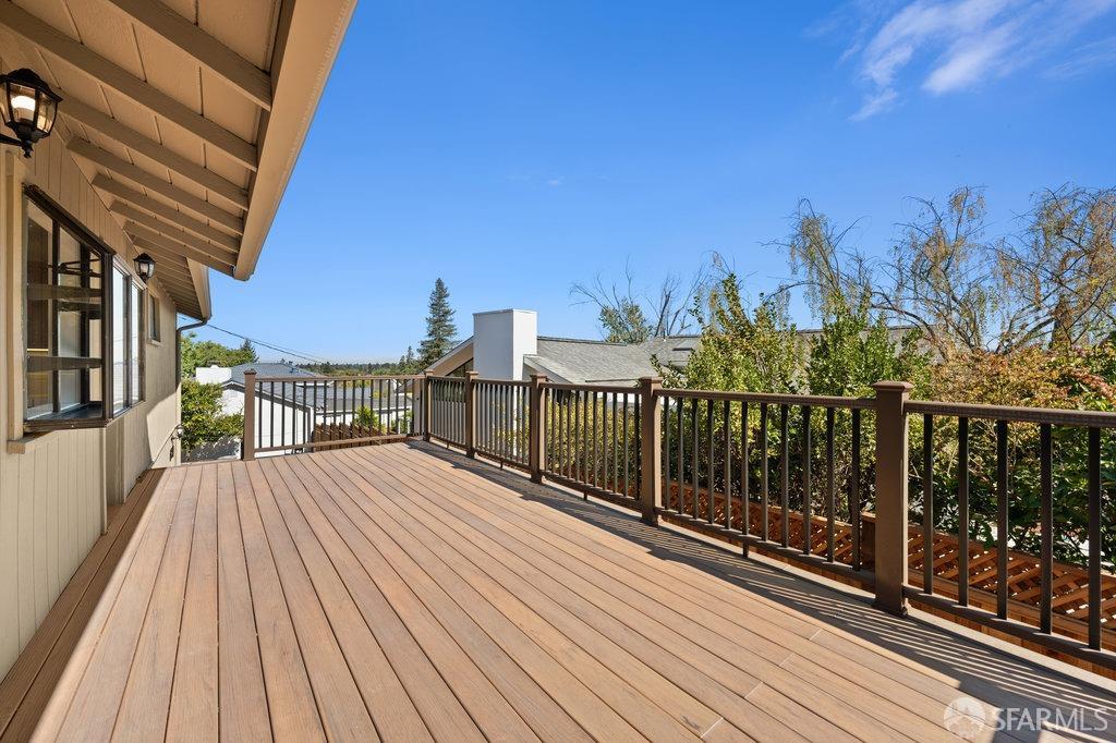 Detail Gallery Image 59 of 67 For 2863 Briarfield Ave, Redwood City,  CA 94061 - 3 Beds | 2 Baths