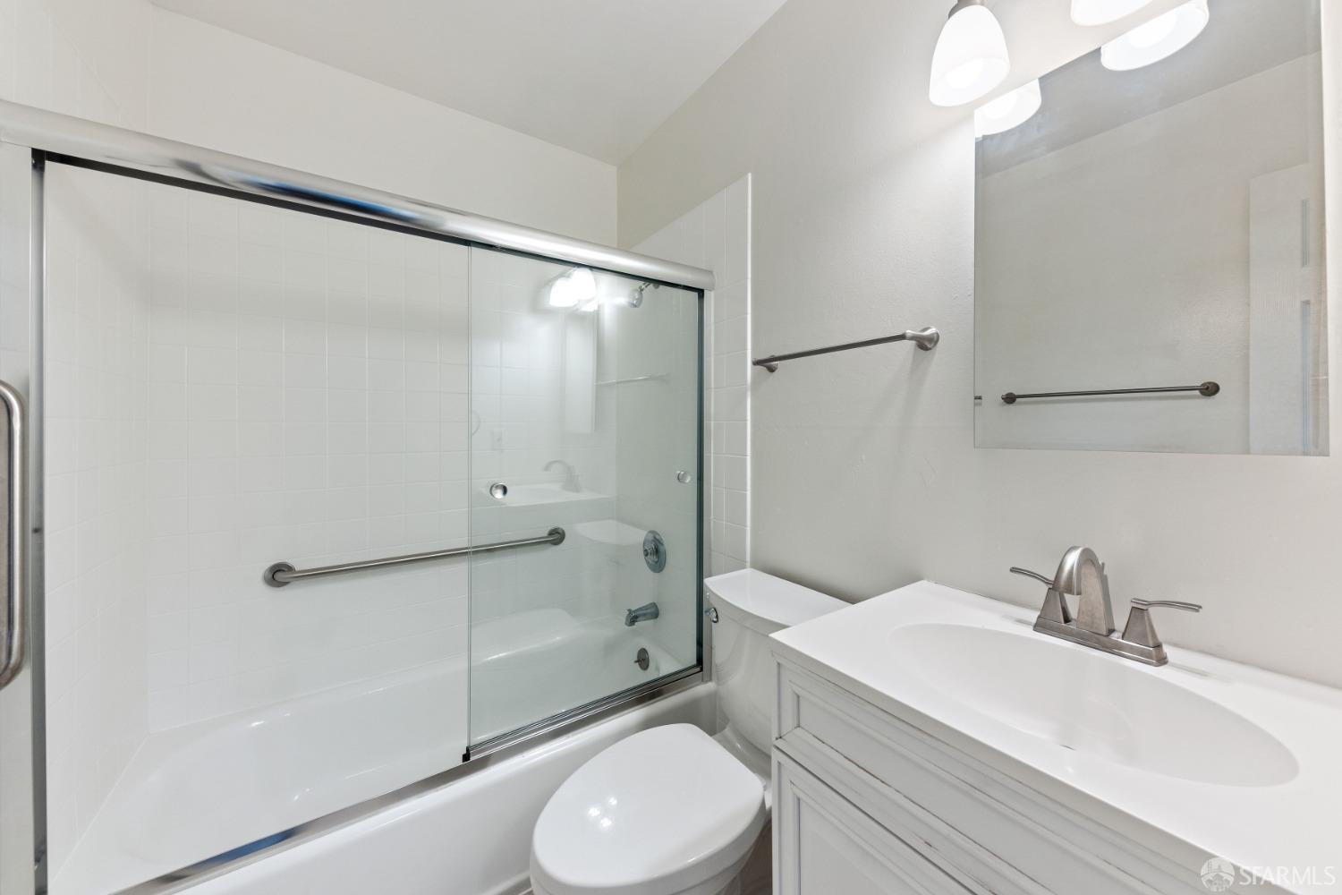 Detail Gallery Image 13 of 18 For 1543 Berrellesa St #1549,  Martinez,  CA 94553 - 2 Beds | 1 Baths