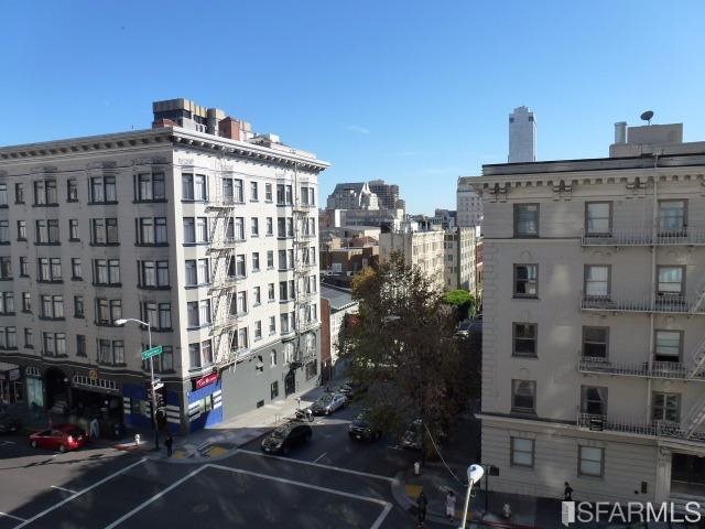 Detail Gallery Image 8 of 52 For 900 Bush St #421,  San Francisco,  CA 94109 - 2 Beds | 2 Baths