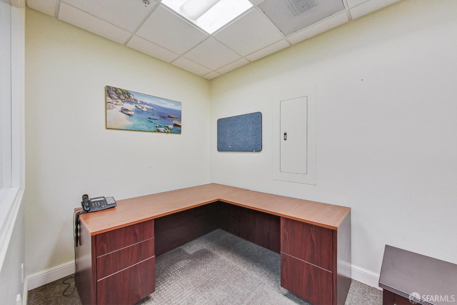 Detail Gallery Image 10 of 29 For 2655 Van Ness Ave #2,  San Francisco,  CA 94116 - – Beds | – Baths