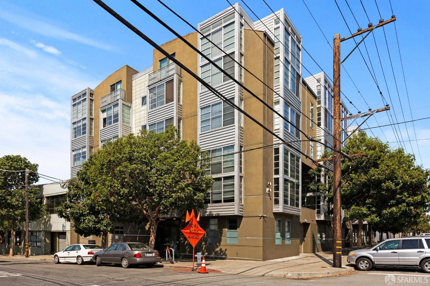 Detail Gallery Image 52 of 62 For 2600 18th St #23,  San Francisco,  CA 94110 - 3 Beds | 2 Baths