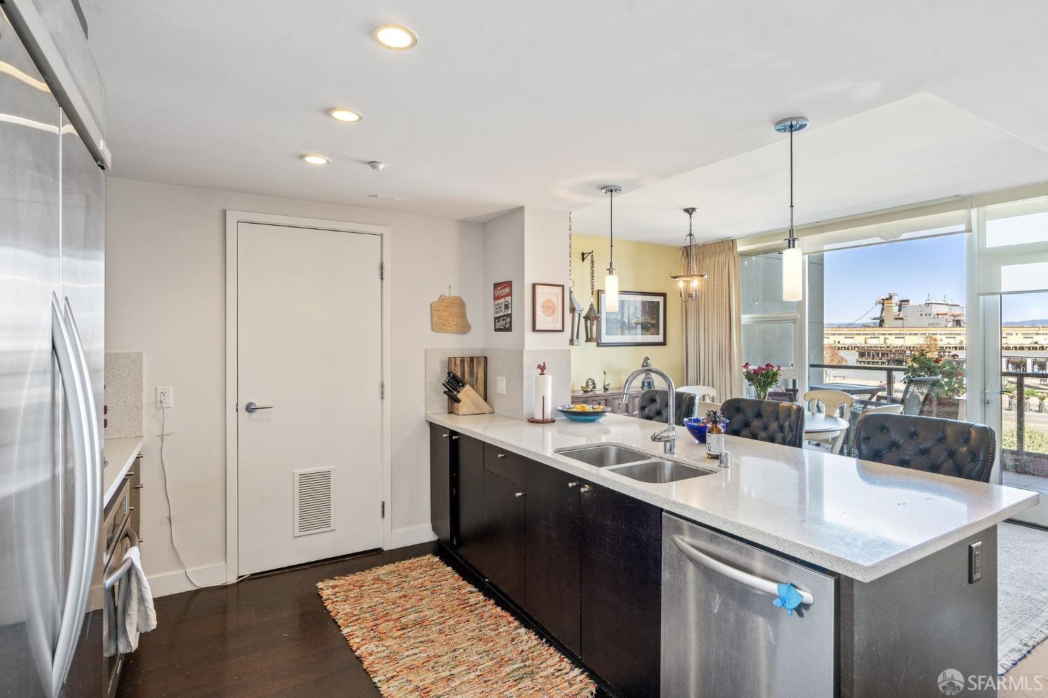 Detail Gallery Image 9 of 30 For 330 Mission Bay Blvd #115,  San Francisco,  CA 94158 - 2 Beds | 2/1 Baths