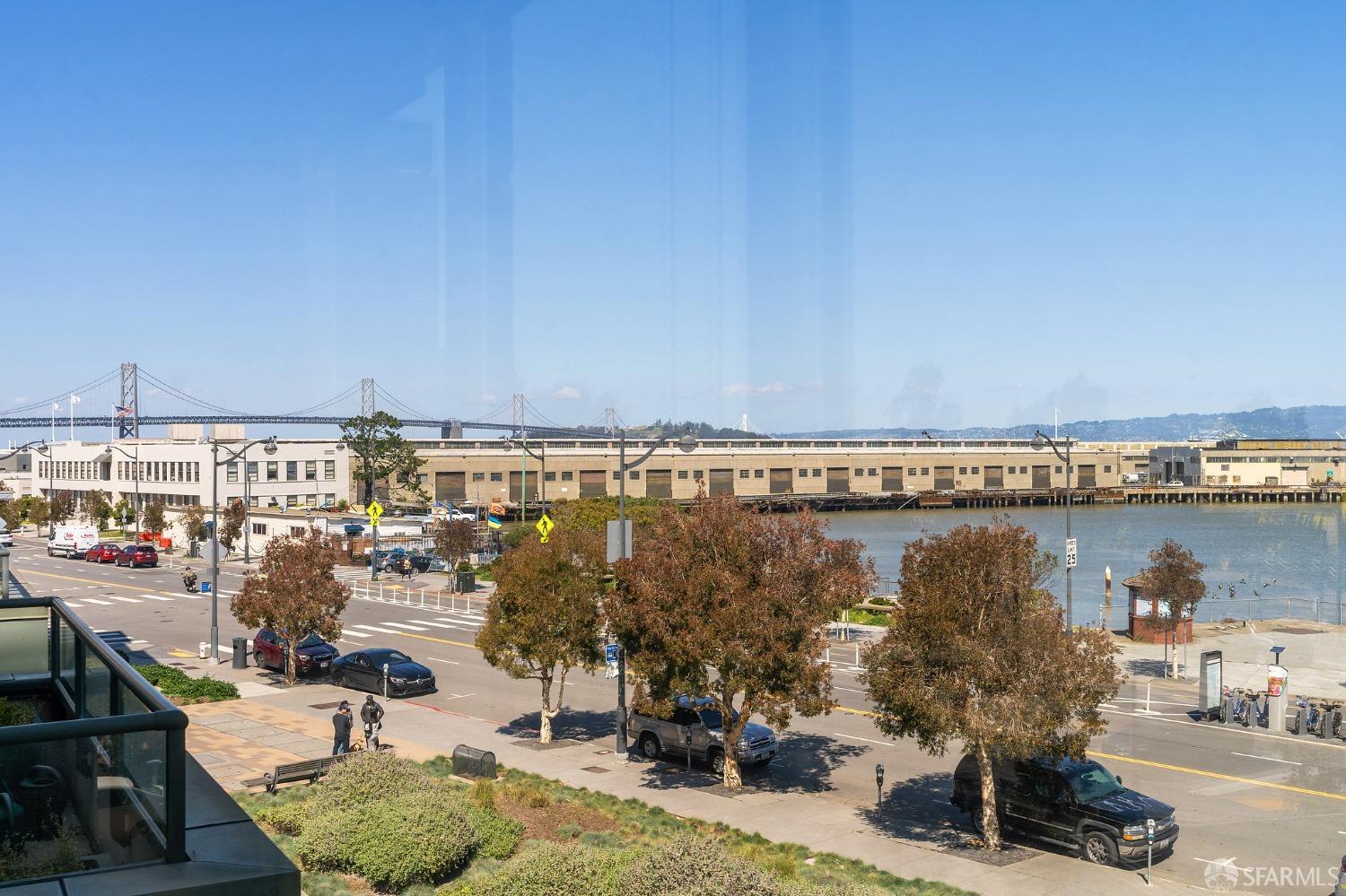 Detail Gallery Image 2 of 30 For 330 Mission Bay Blvd #115,  San Francisco,  CA 94158 - 2 Beds | 2/1 Baths