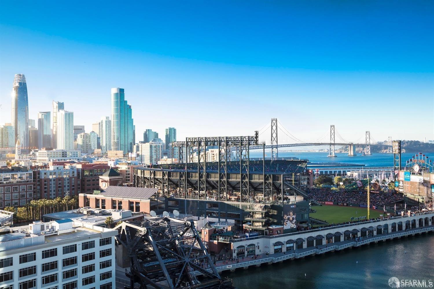 Detail Gallery Image 13 of 18 For 1000 3rd St #302,  San Francisco,  CA 94158 - 2 Beds | 2 Baths