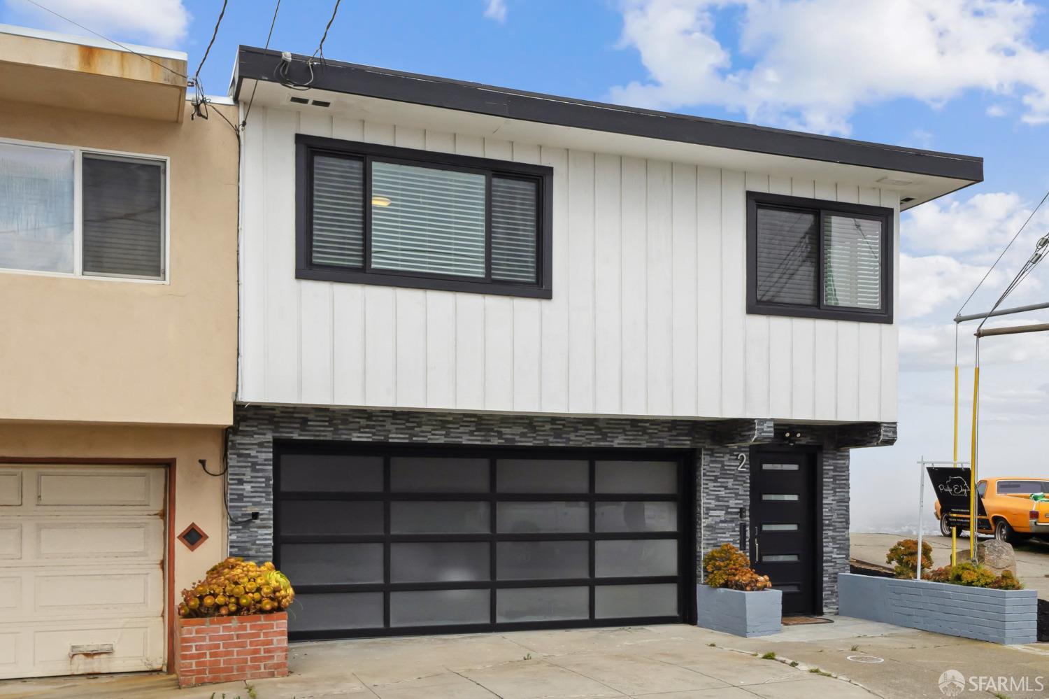 Detail Gallery Image 1 of 1 For 2 Thrift St, San Francisco,  CA 94112 - 4 Beds | 3 Baths