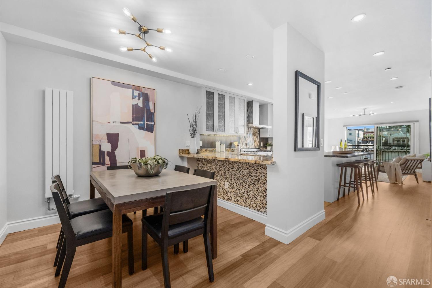 Photo #2: 424072524 Listing 