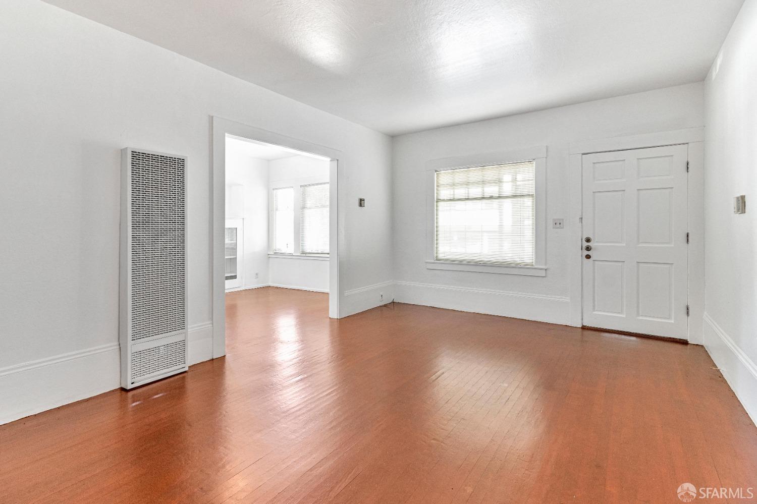 Detail Gallery Image 11 of 42 For 2709 Nicol Ave, Oakland,  CA 94602 - 3 Beds | 1 Baths