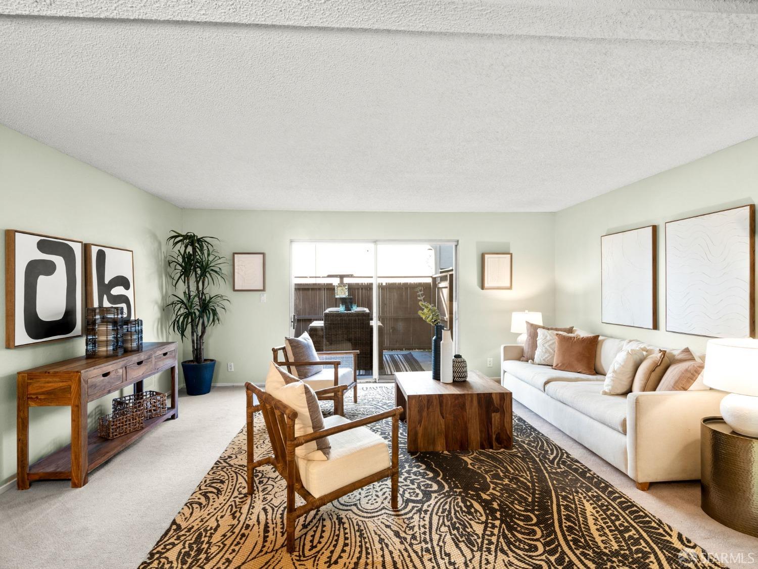 Detail Gallery Image 2 of 29 For 1305 Webster St #C100,  Alameda,  CA 94501 - 2 Beds | 1 Baths