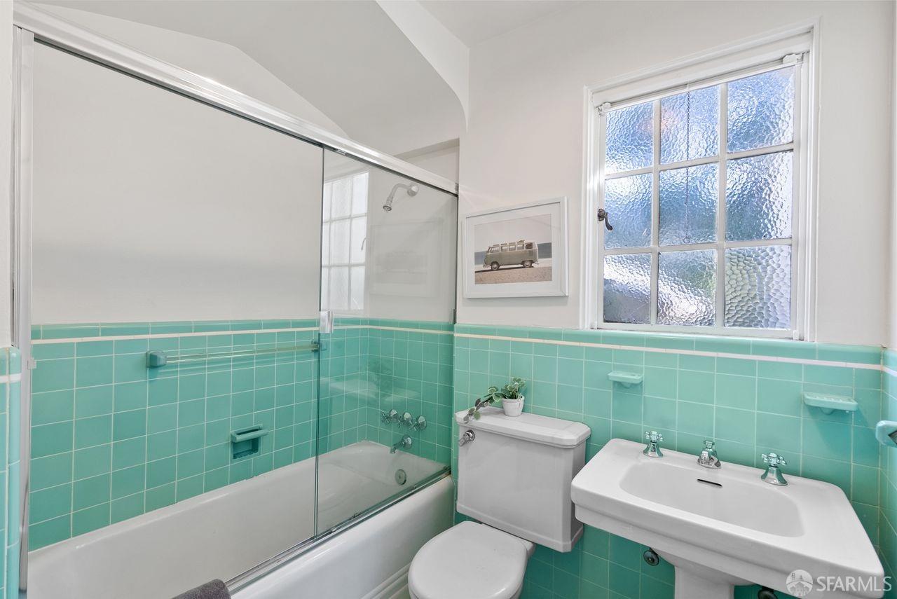 Detail Gallery Image 41 of 54 For 439 Fairfax Ave, San Mateo,  CA 94402 - 4 Beds | 3/2 Baths