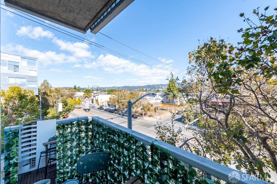 Detail Gallery Image 17 of 25 For 6465 San Pablo Ave #3-3,  Oakland,  CA 94608 - 2 Beds | 2 Baths