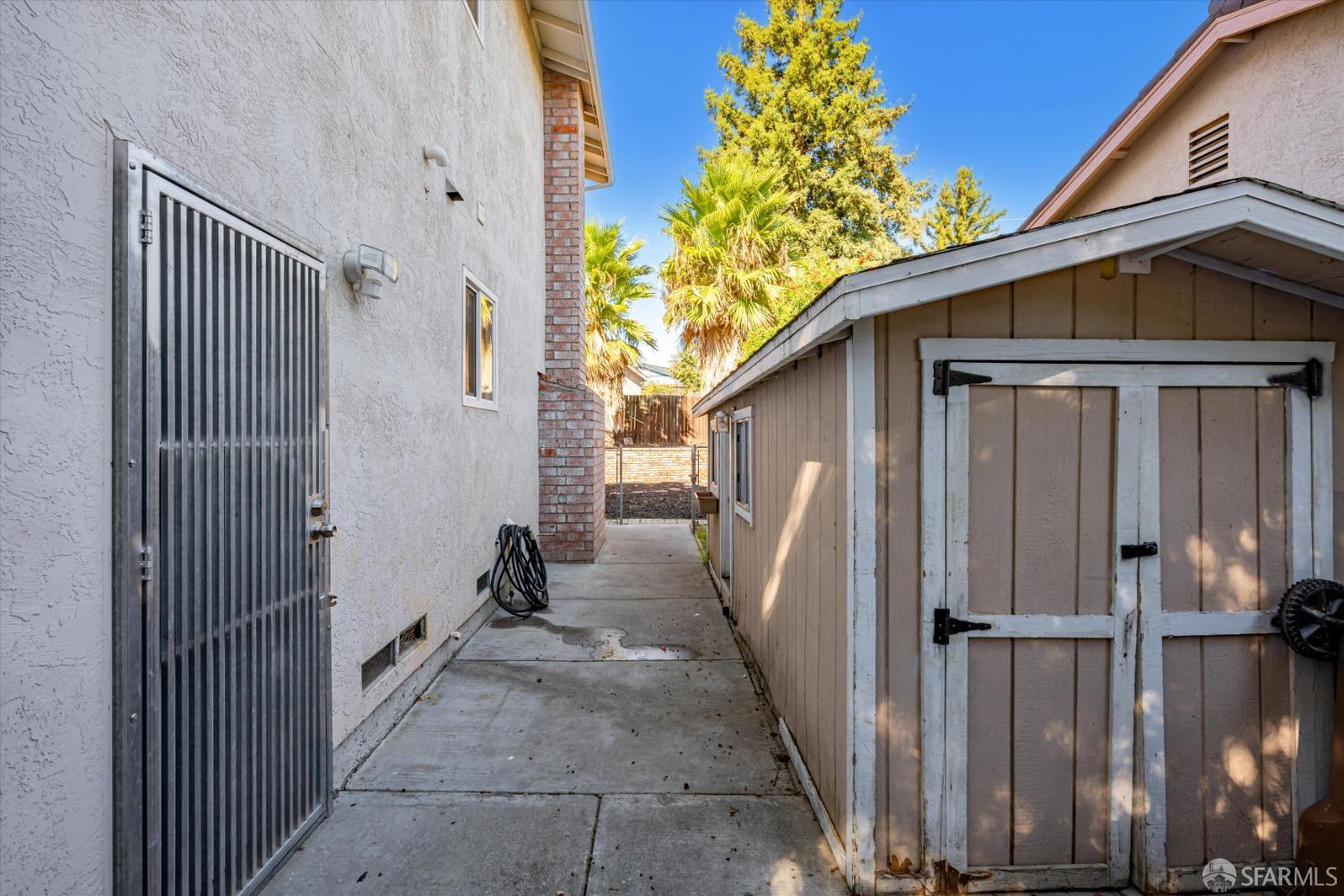 Detail Gallery Image 48 of 56 For 2332 Cordoba Way, Antioch,  CA 94509 - 4 Beds | 2/1 Baths