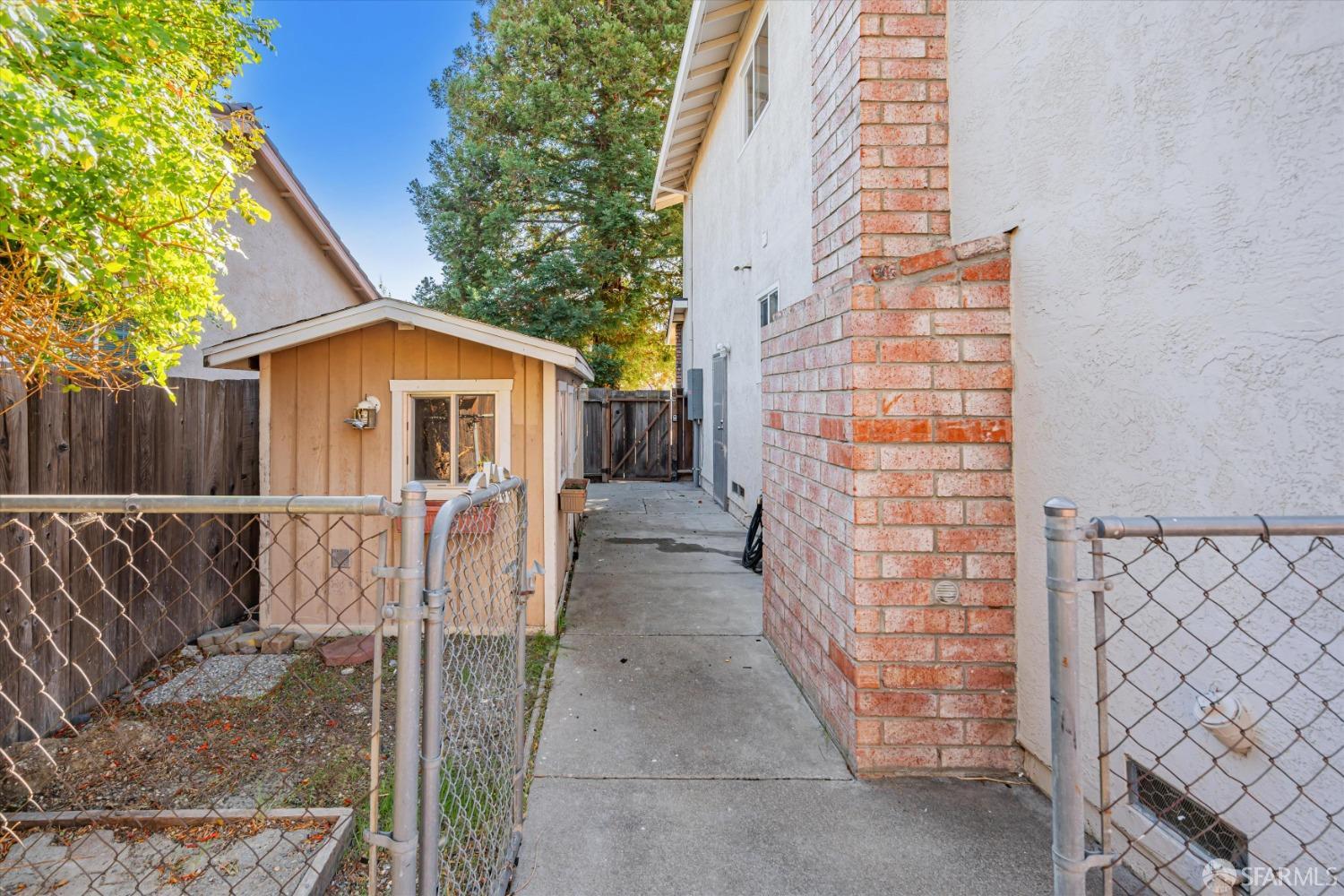 Detail Gallery Image 47 of 56 For 2332 Cordoba Way, Antioch,  CA 94509 - 4 Beds | 2/1 Baths