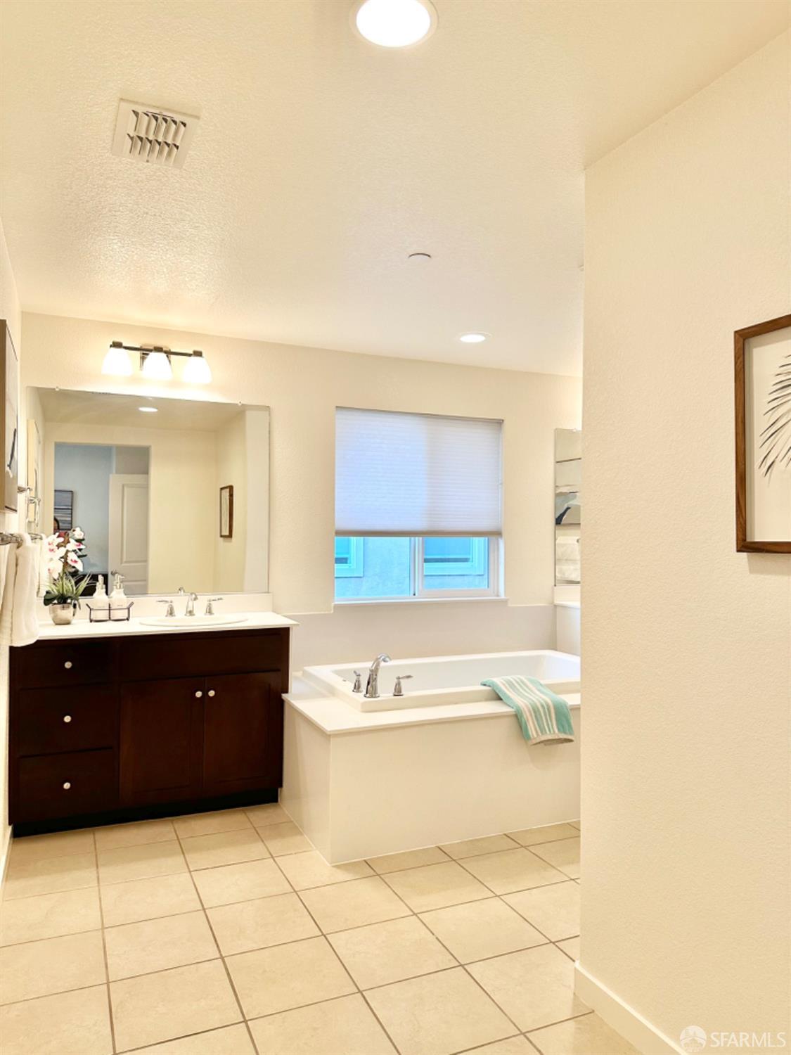 Detail Gallery Image 62 of 91 For 165 Willowrun Way, Oakley,  CA 94561 - 4 Beds | 3/1 Baths