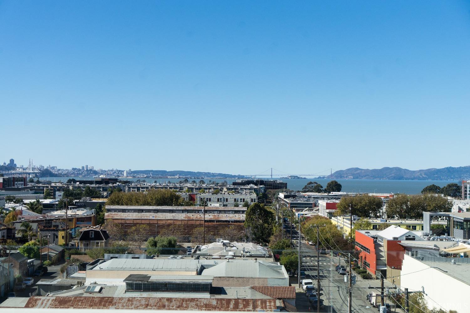 Detail Gallery Image 21 of 25 For 6465 San Pablo Ave #3-3,  Oakland,  CA 94608 - 2 Beds | 2 Baths