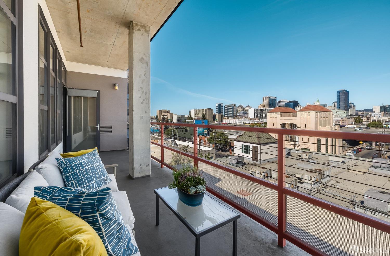 Detail Gallery Image 30 of 67 For 288 3rd St #603,  Oakland,  CA 94607 - 2 Beds | 2 Baths