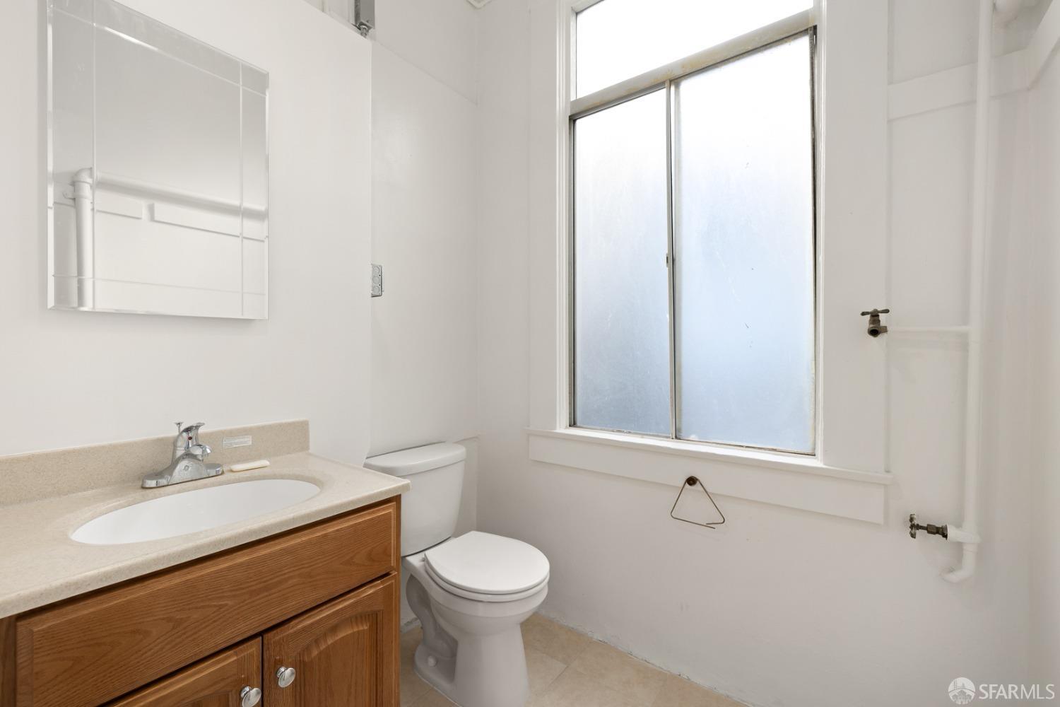 Detail Gallery Image 16 of 24 For 874 Sacramento St #42,  San Francisco,  CA 94108 - 4 Beds | 1 Baths