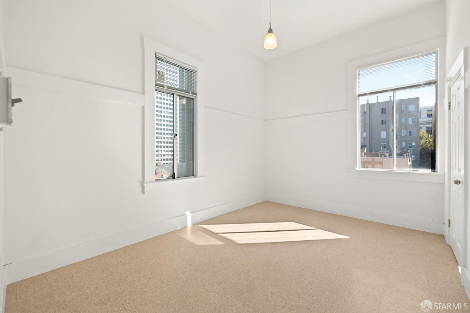 Detail Gallery Image 4 of 24 For 874 Sacramento St #42,  San Francisco,  CA 94108 - 4 Beds | 1 Baths