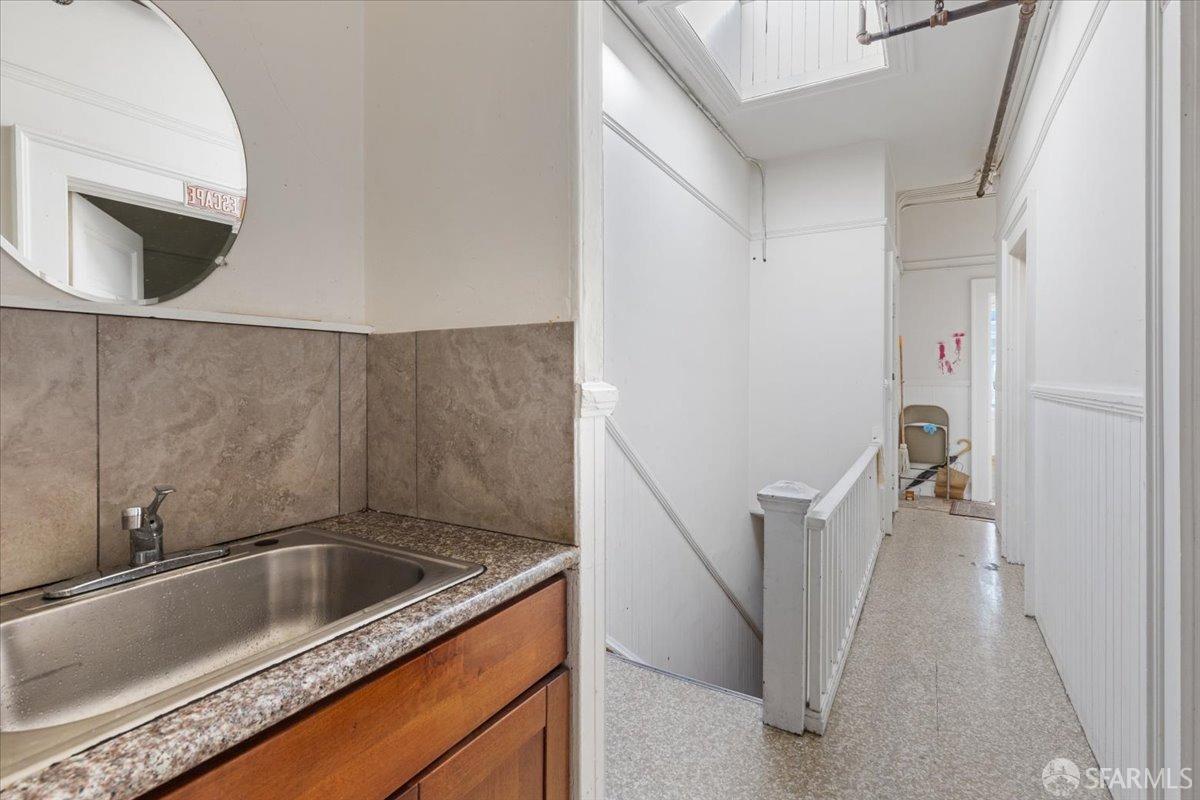 Detail Gallery Image 12 of 39 For 1329 Grant Ave #1327,  San Francisco,  CA 94133 - – Beds | – Baths